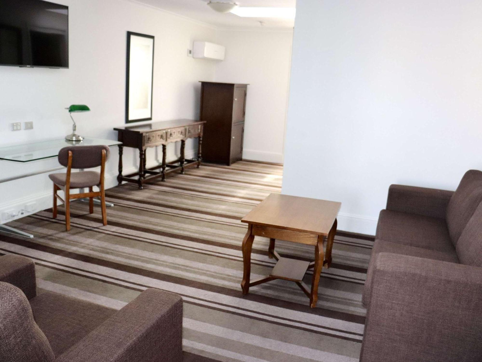 Mercure Canberra Eksteriør bilde